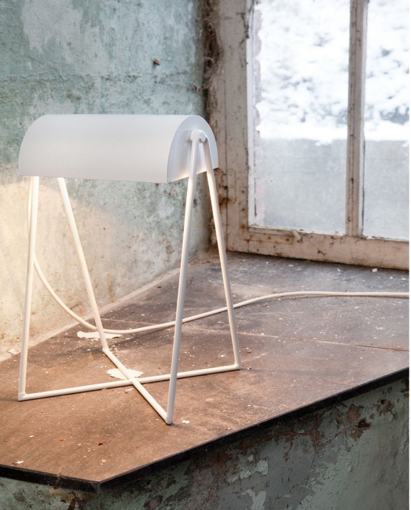 Lampe de bureau design blanche