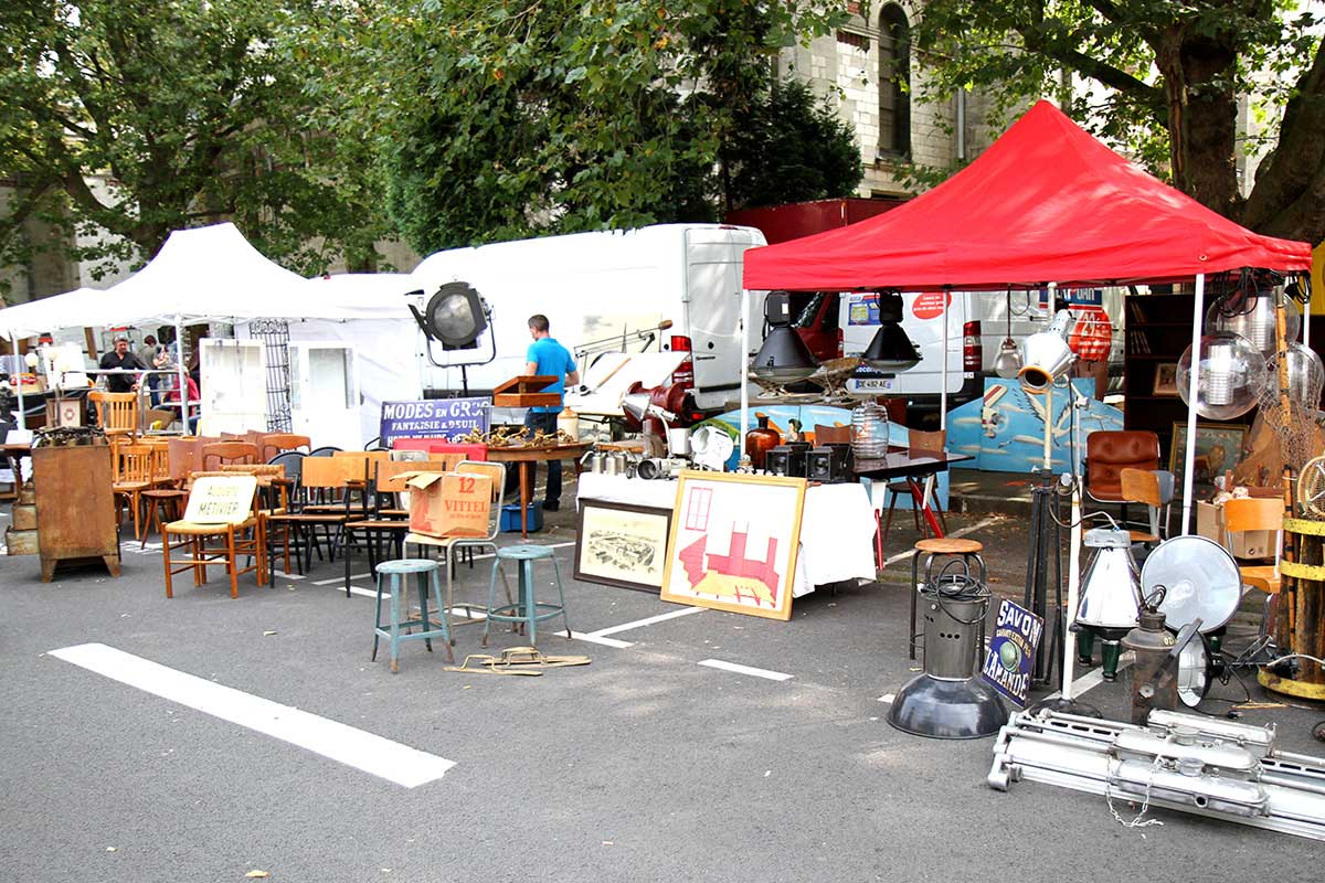 Stand De La Braderie De Lille