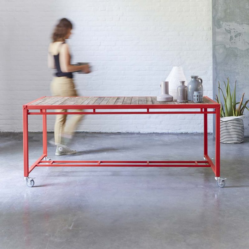 Table Karpenter métal rouge