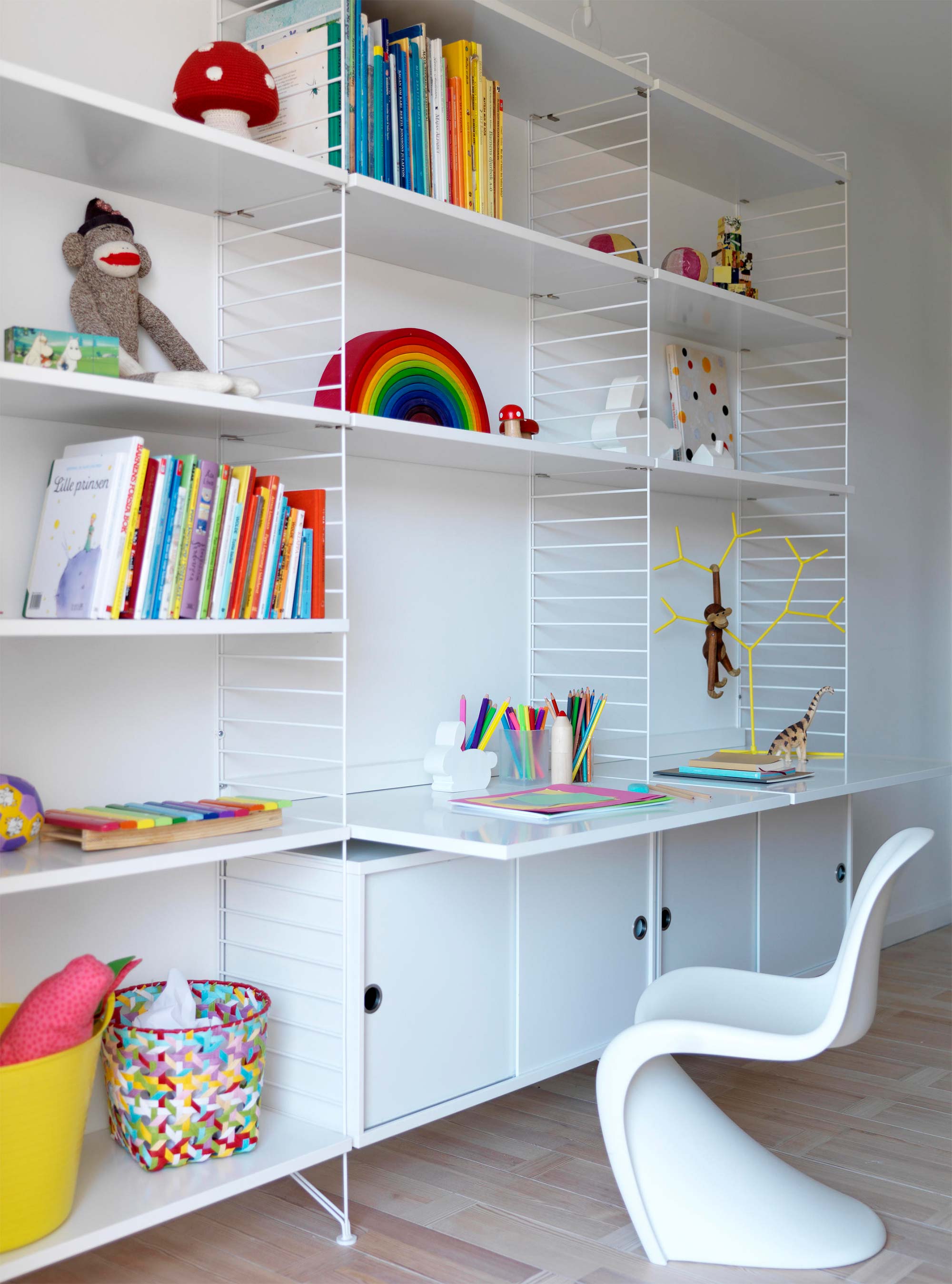 Bureau bibliothèque String Furniture