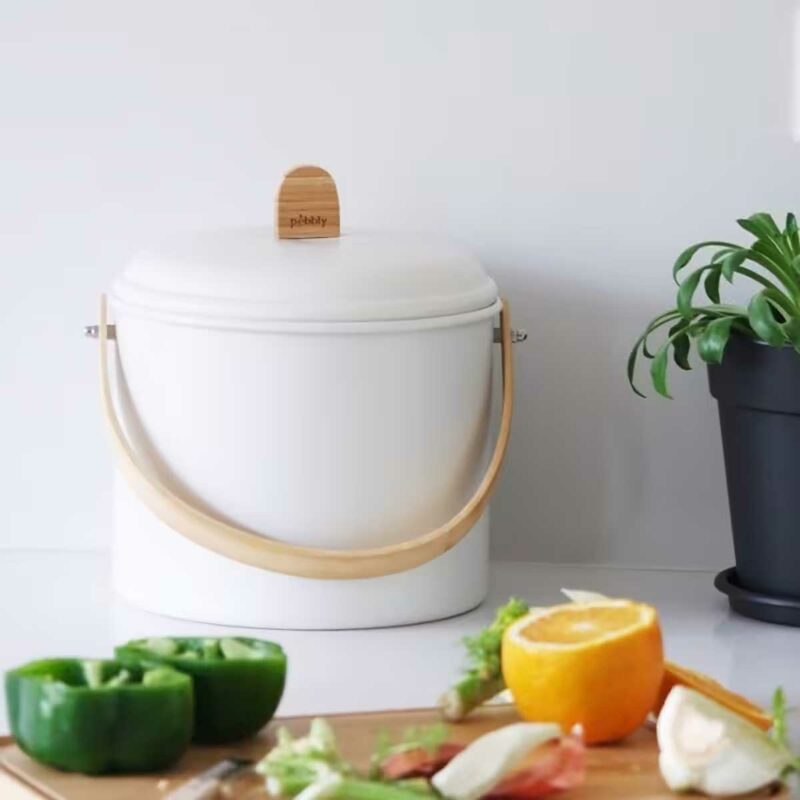 Seau à compost blanc pour la cuisine